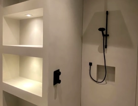 Badkamer stucen